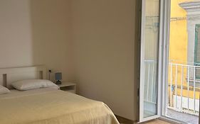 Suite Di Giordy Napoli Centro