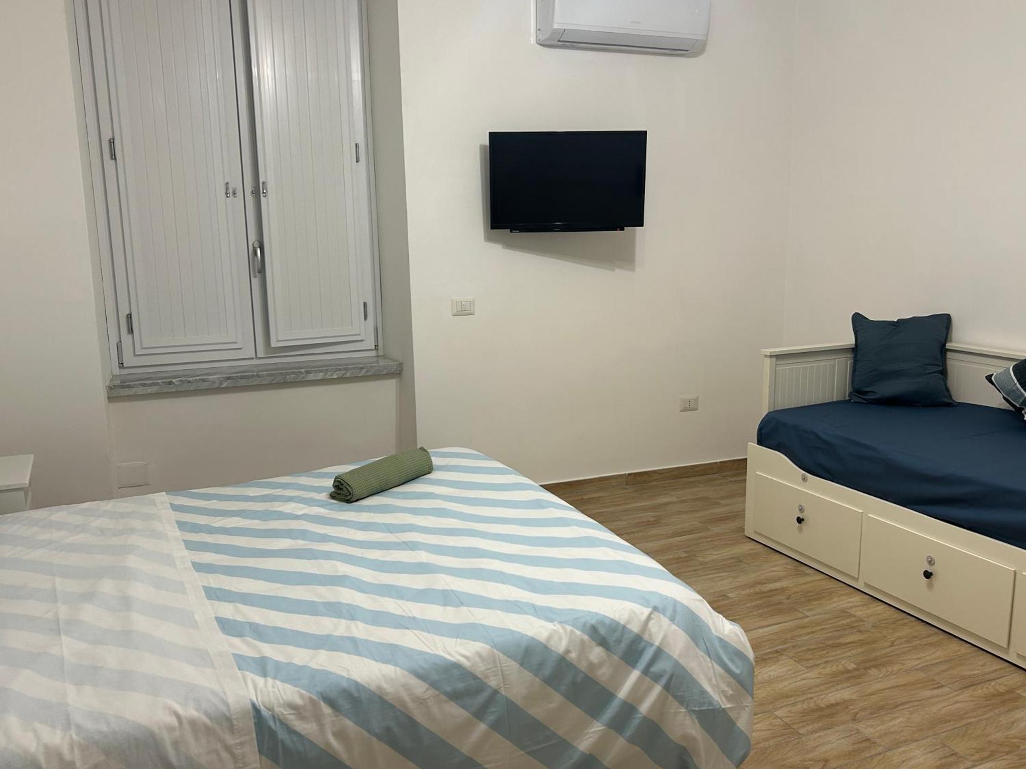 Suite Di Giordy Napoli Centro Esterno foto